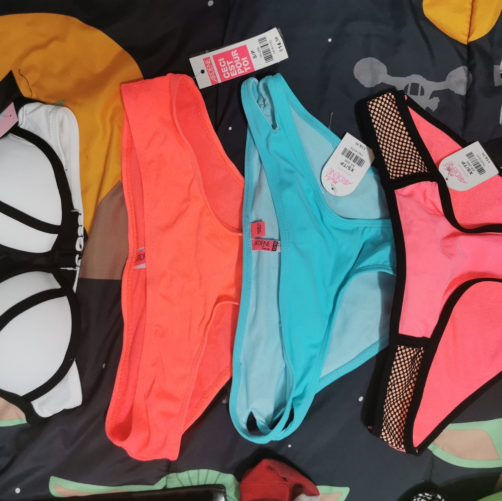 Bikini Ardene 2/25$